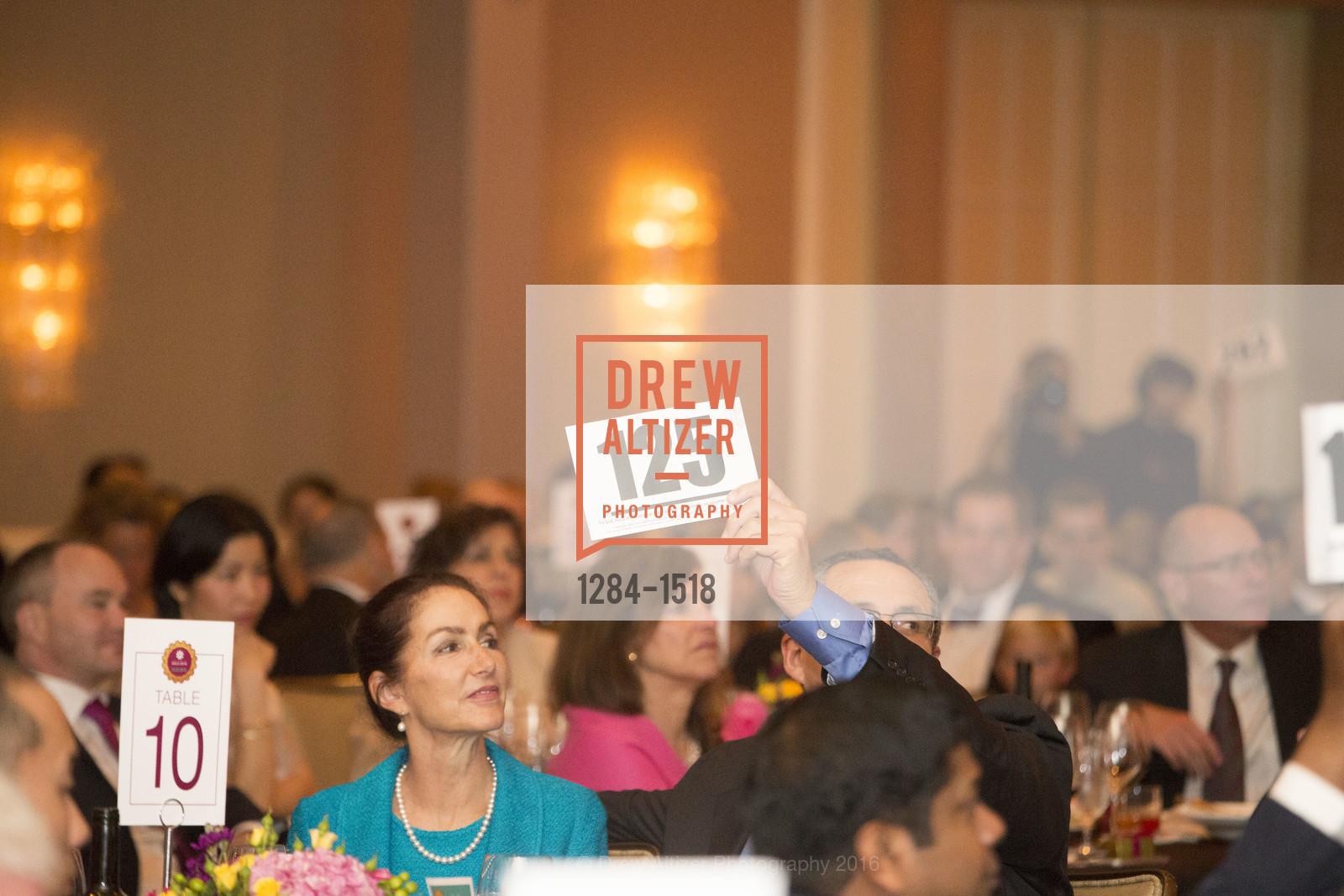 Atmosphere, ReSurge International Transformations Gala 2016, Four Seasons. 2525 Van Ness St, October 22nd, 2016, Photo #1284-1518 Atmosphere, Photo #1284-1518