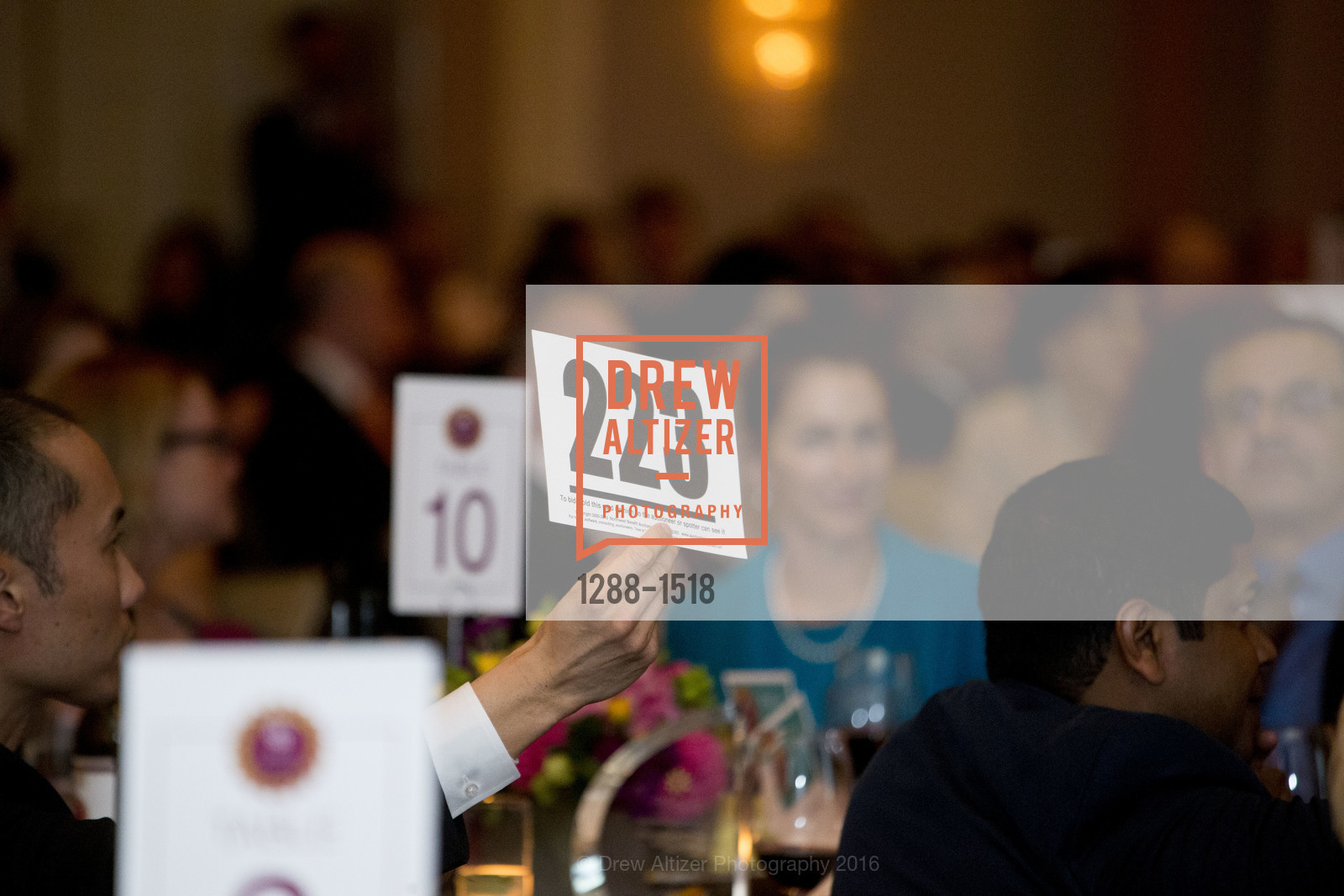 Atmosphere, ReSurge International Transformations Gala 2016, Four Seasons. 2525 Van Ness St, October 22nd, 2016, Photo #1288-1518 Atmosphere, Photo #1288-1518