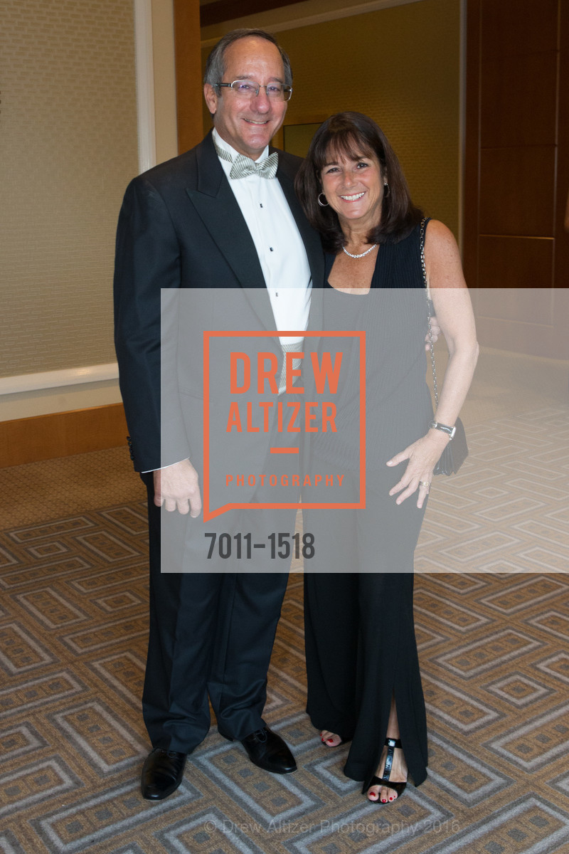 Sheila Wolfson, Mark Wolfson, Photo #7011-1518