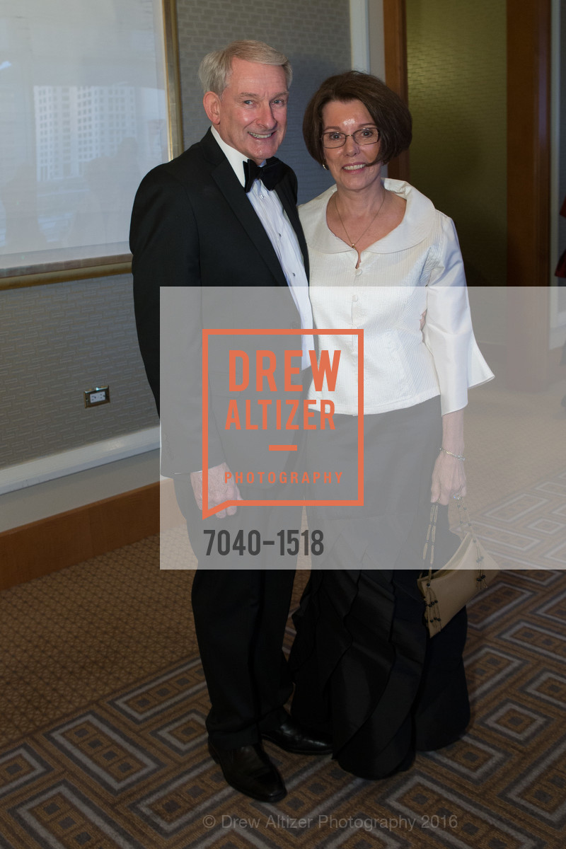 John Osborn, Katie Osborn, ReSurge International Transformations Gala 2016, Four Seasons. 2525 Van Ness St, October 22nd, 2016, Photo #7040-1518 John Osborn, Katie Osborn, Photo #7040-1518