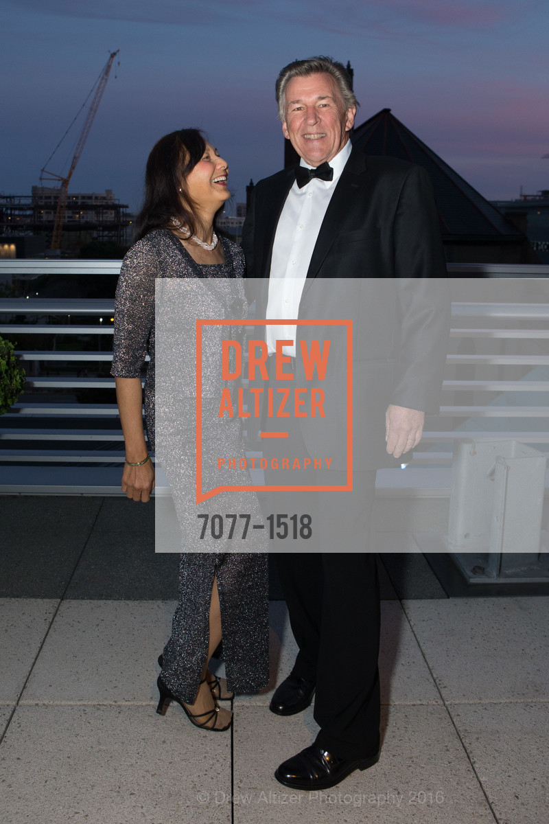 Lan Sherlock, Fred Olson, Photo #7077-1518