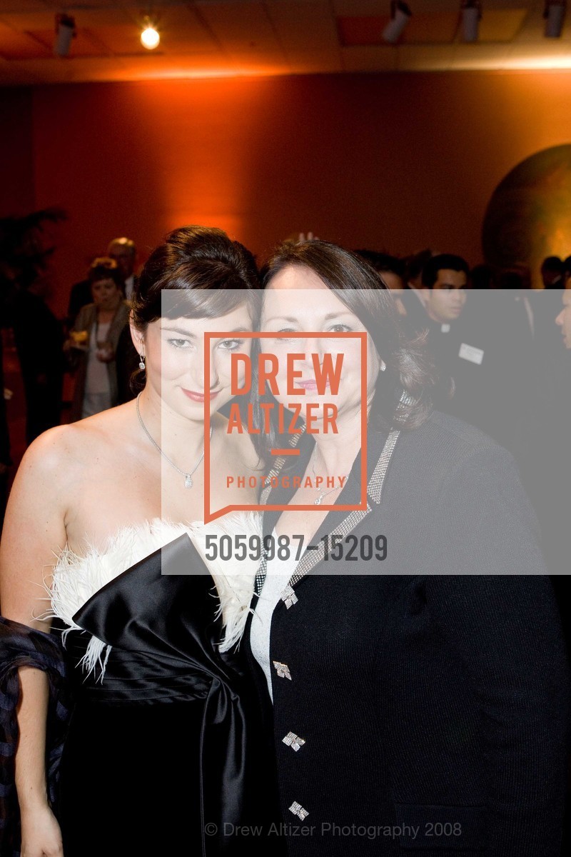 Bianca Larson, Joanna Larson, Four Pillars Gala honors the Most Reverend George H. Niederauer, Archbishop of San Francisco, US, September 21st, 2008, Photo #5059987-15209 Bianca Larson, Joanna Larson, Photo #5059987-15209