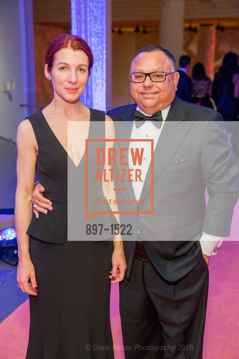 Natalia Krylova, Fred Naranjo, 2016 MoAD GALA, SF MOMA. 151 Third Street, October 22nd, 2016, Photo #897-1522 Natalia Krylova, Fred Naranjo, Photo #897-1522