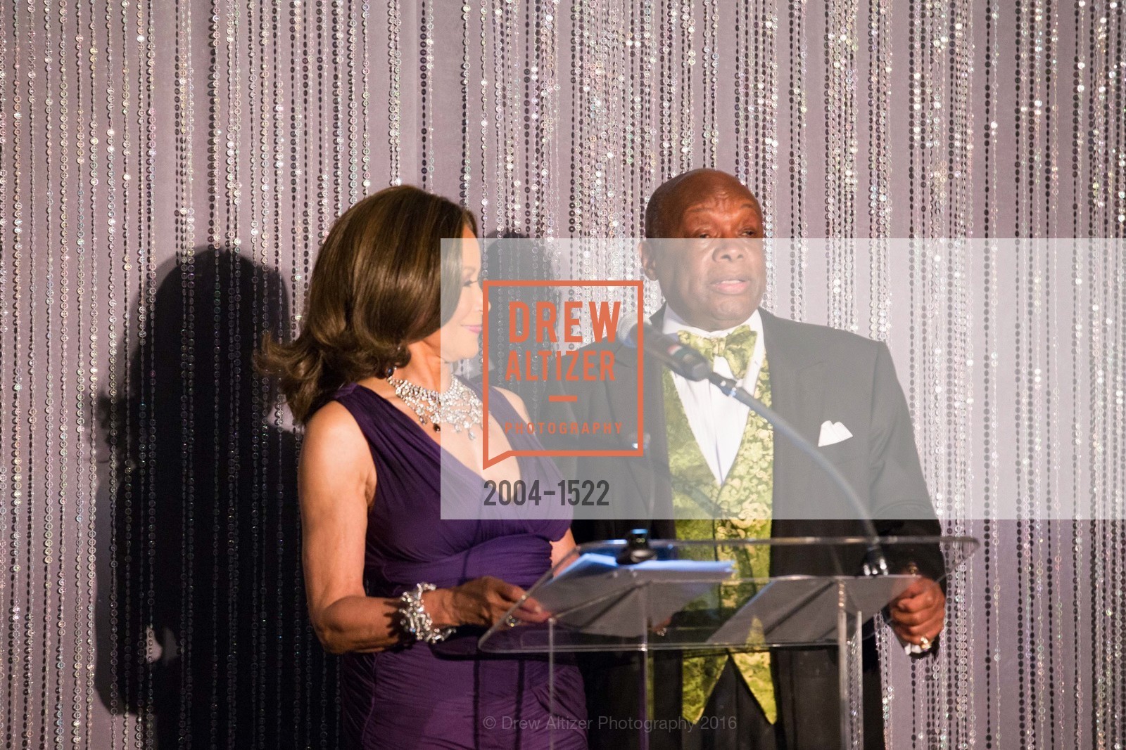 Freda Payne, Willie Brown, 2016 MoAD GALA, SF MOMA. 151 Third Street, October 22nd, 2016, Photo #2004-1522 Freda Payne, Willie Brown, Photo #2004-1522