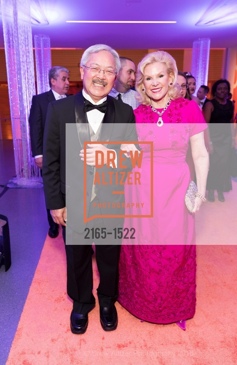 Ed Lee, Dede Wilsey, 2016 MoAD GALA, SF MOMA. 151 Third Street, December 12th, 2017, Photo #2165-1522 Ed Lee, Dede Wilsey, Photo #2165-1522