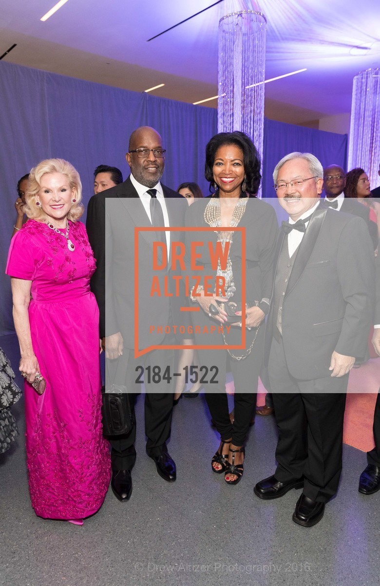 Dede Wilsey, Bernard Tyson, Denise Bradley Tyson, Ed Lee, 2016 MoAD GALA, Multiple, November 11th, 2019, Photo #2184-1522 Dede Wilsey, Bernard Tyson, Denise Bradley Tyson, Ed Lee, Photo #2184-1522