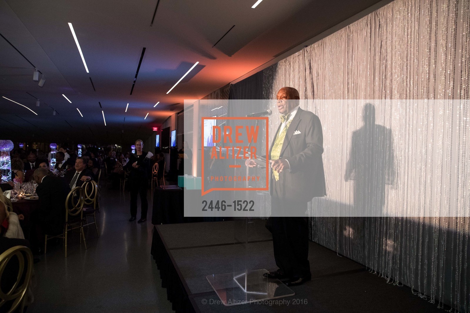 Willie Brown, Photo #2446-1522
