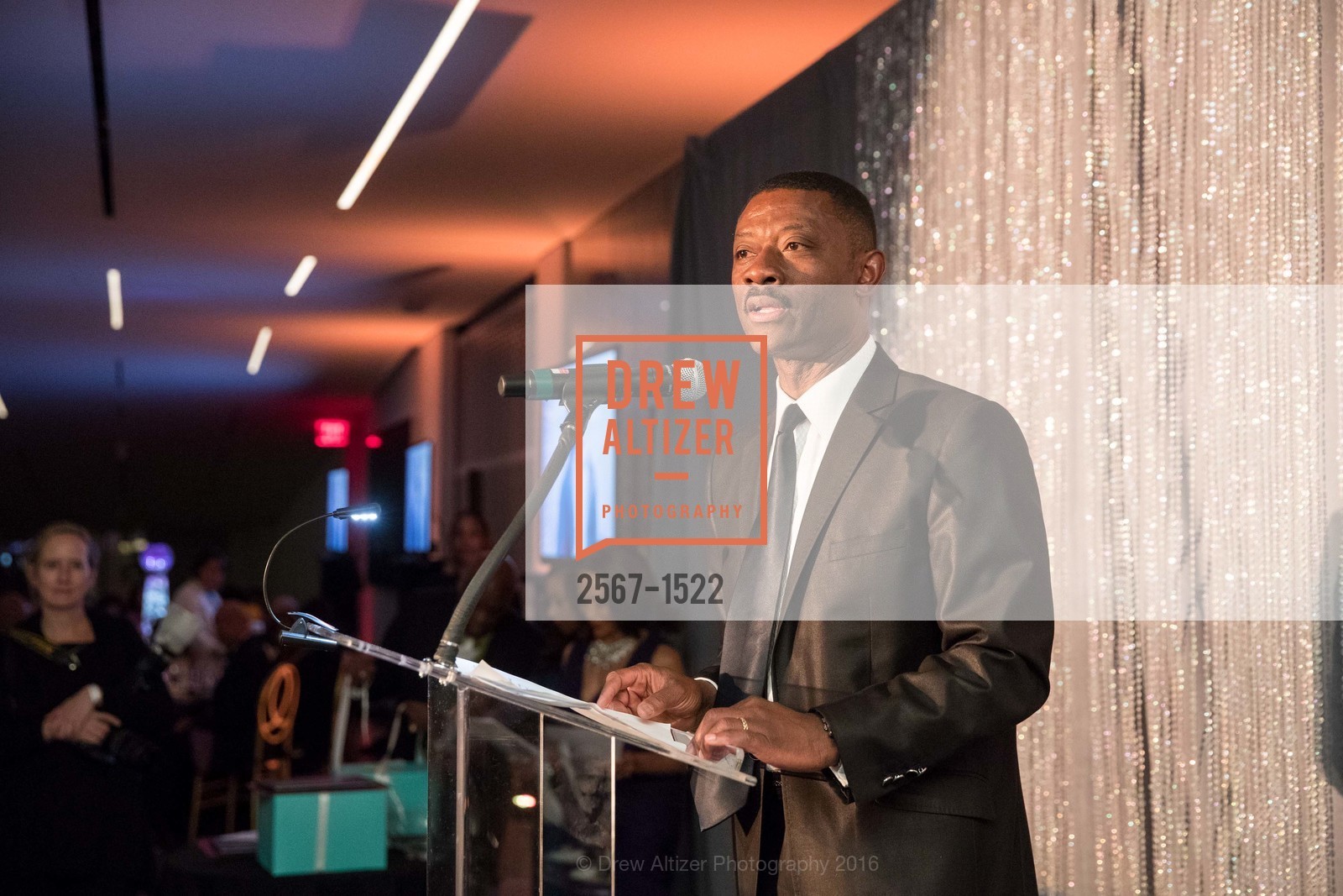 Kofi Bonner, 2016 MoAD GALA, SF MOMA. 151 Third Street, October 22nd, 2016, Photo #2567-1522 Kofi Bonner, Photo #2567-1522