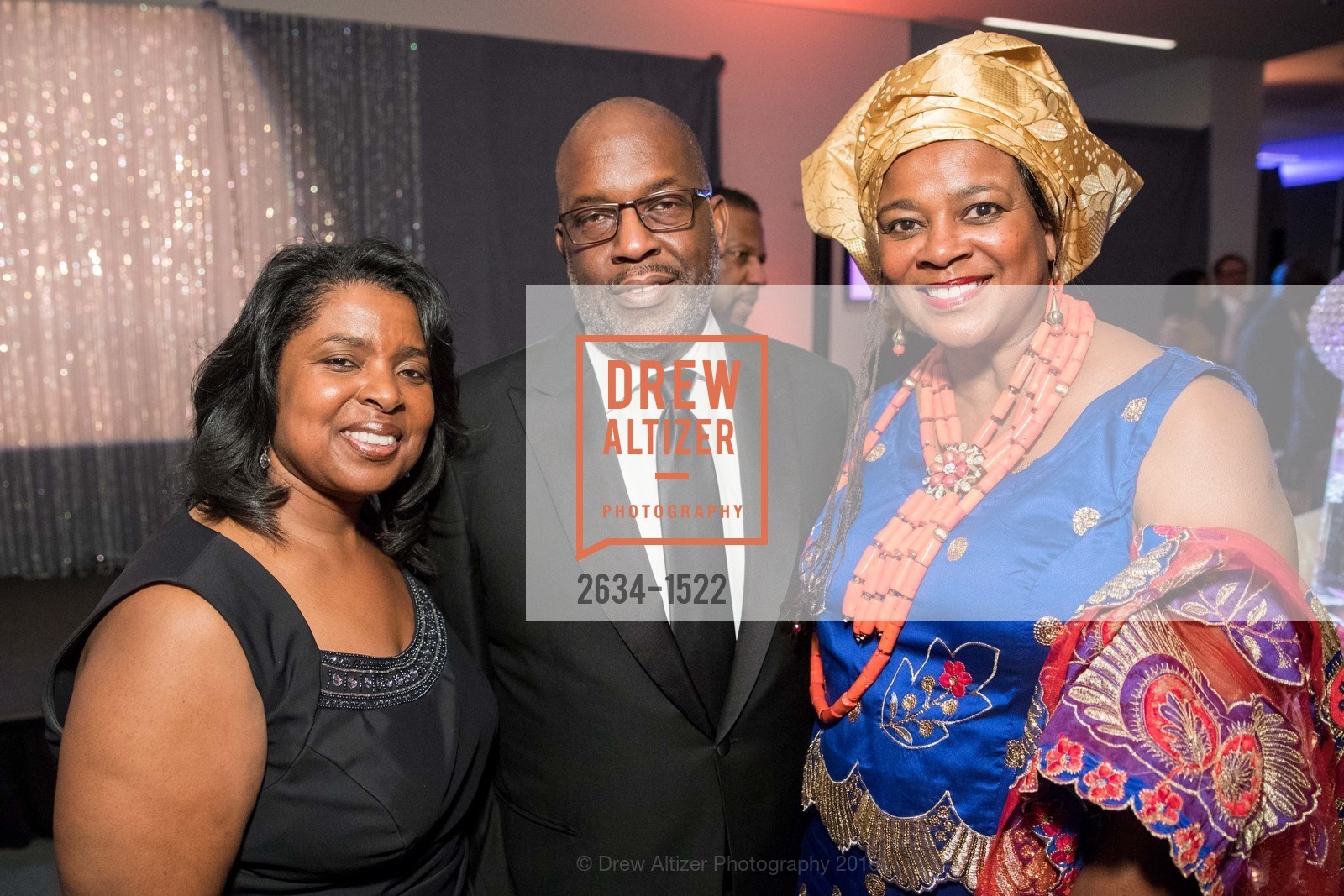 Yvette Radford, Bernard Tyson, Vicki Hughes, 2016 MoAD GALA, Multiple, November 11th, 2019, Photo #2634-1522 Yvette Radford, Bernard Tyson, Vicki Hughes, Photo #2634-1522