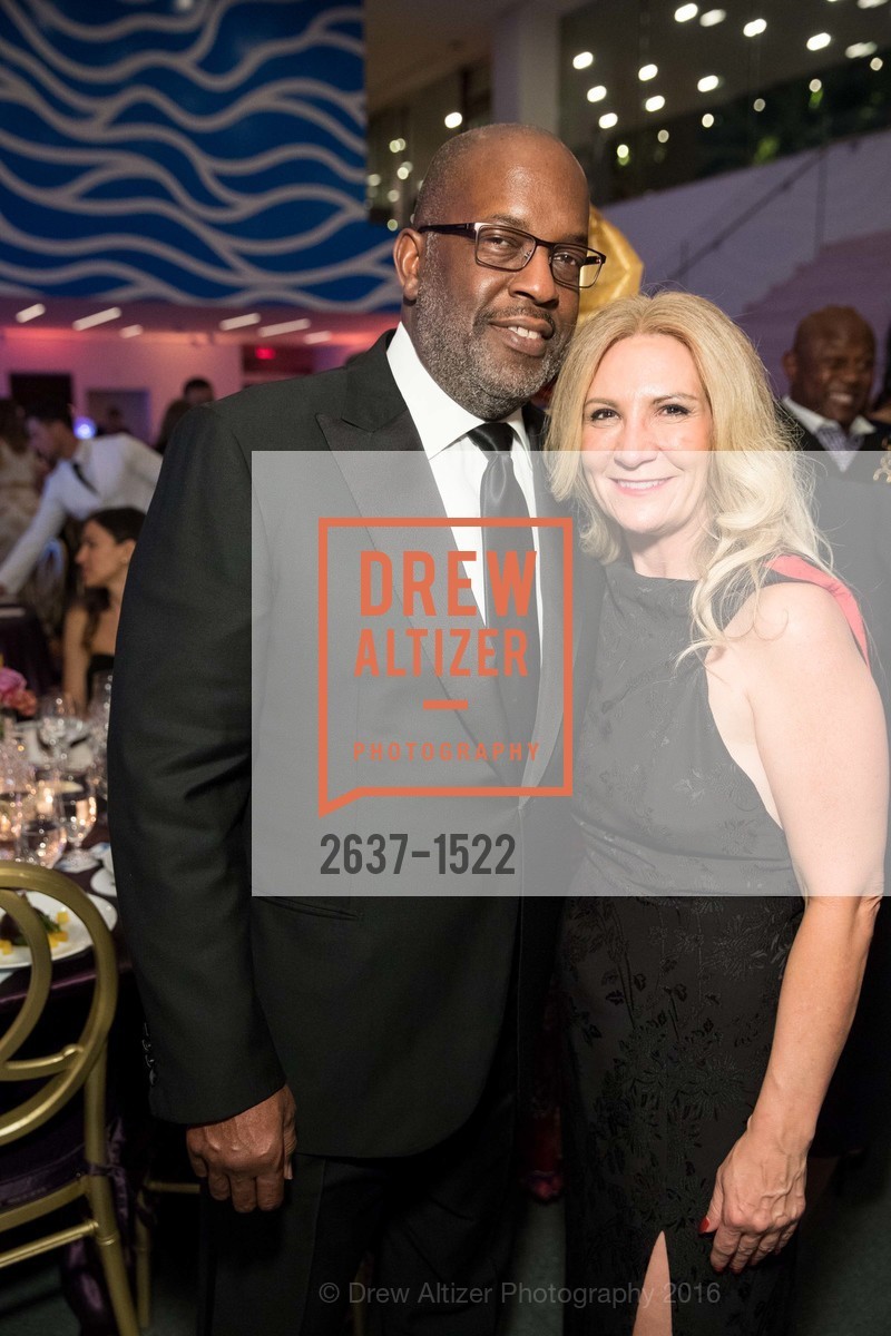 Bernard Tyson, 2016 MoAD GALA, Multiple, November 11th, 2019, Photo #2637-1522 Bernard Tyson, Photo #2637-1522