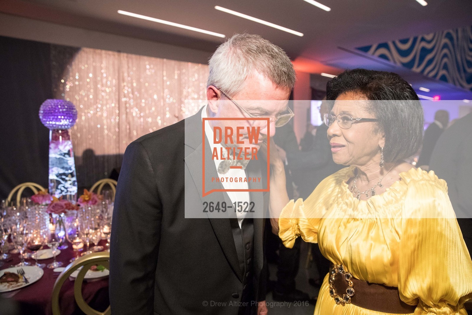 Wade Rose, Belva Davis, Photo #2649-1522