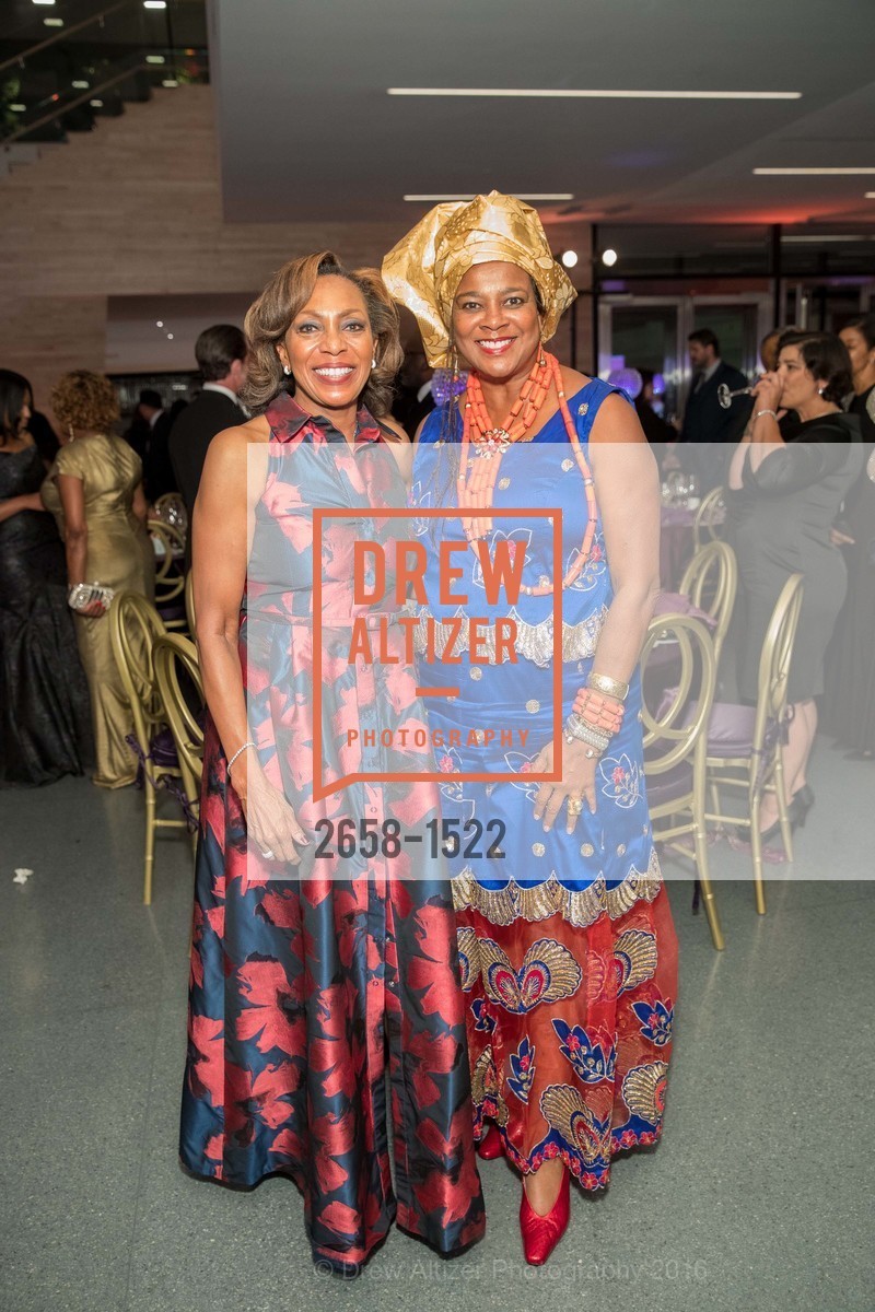 Dr. Debra Caywood-Rukas, Colette Holt, Vicki Hughes, 2016 MoAD GALA, SF MOMA. 151 Third Street, October 22nd, 2016, Photo #2658-1522 Dr. Debra Caywood-Rukas, Colette Holt, Vicki Hughes, Photo #2658-1522