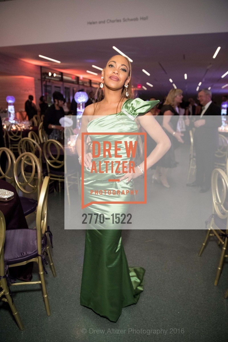 Amanda Wright, 2016 MoAD GALA, SF MOMA. 151 Third Street, October 22nd, 2016, Photo #2770-1522 Amanda Wright, Photo #2770-1522