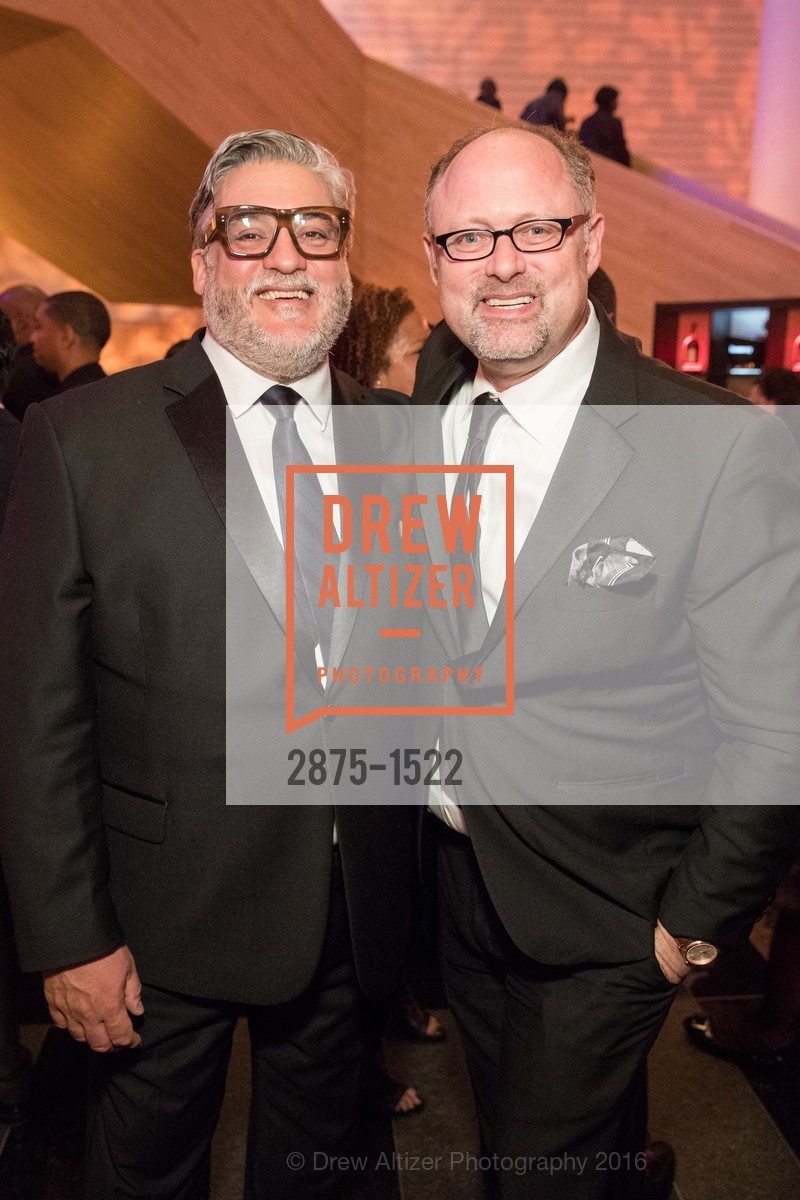 Darryl Carbonaro, Jonathan Moscone, 2016 MoAD GALA, SF MOMA. 151 Third Street, October 22nd, 2016, Photo #2875-1522 Darryl Carbonaro, Jonathan Moscone, Photo #2875-1522