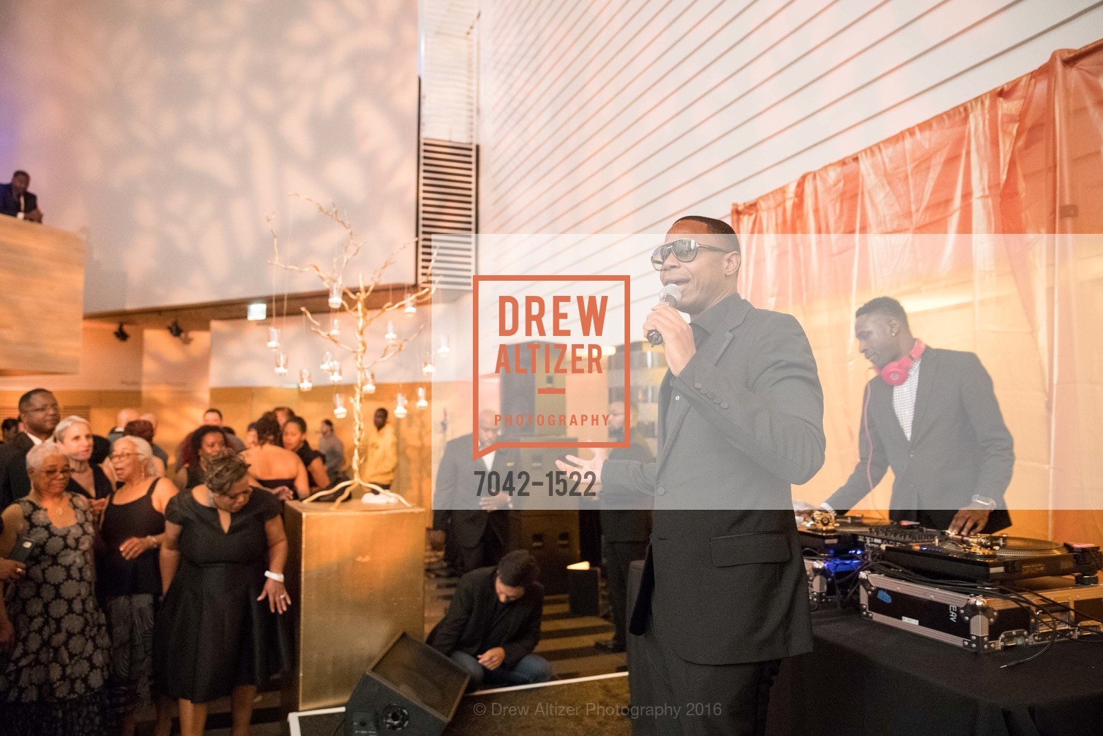 Doug E Fresh, 2016 MoAD GALA, SF MOMA. 151 Third Street, October 22nd, 2016, Photo #7042-1522 Doug E Fresh, Photo #7042-1522