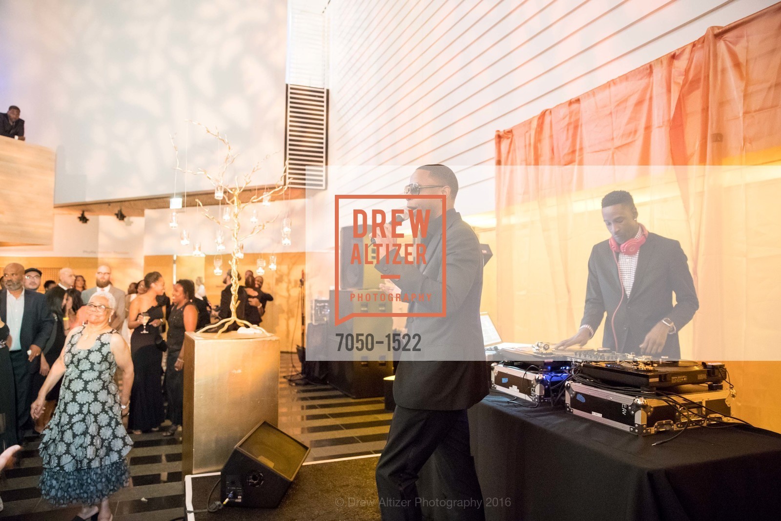 Doug E Fresh, 2016 MoAD GALA, SF MOMA. 151 Third Street, October 22nd, 2016, Photo #7050-1522 Doug E Fresh, Photo #7050-1522