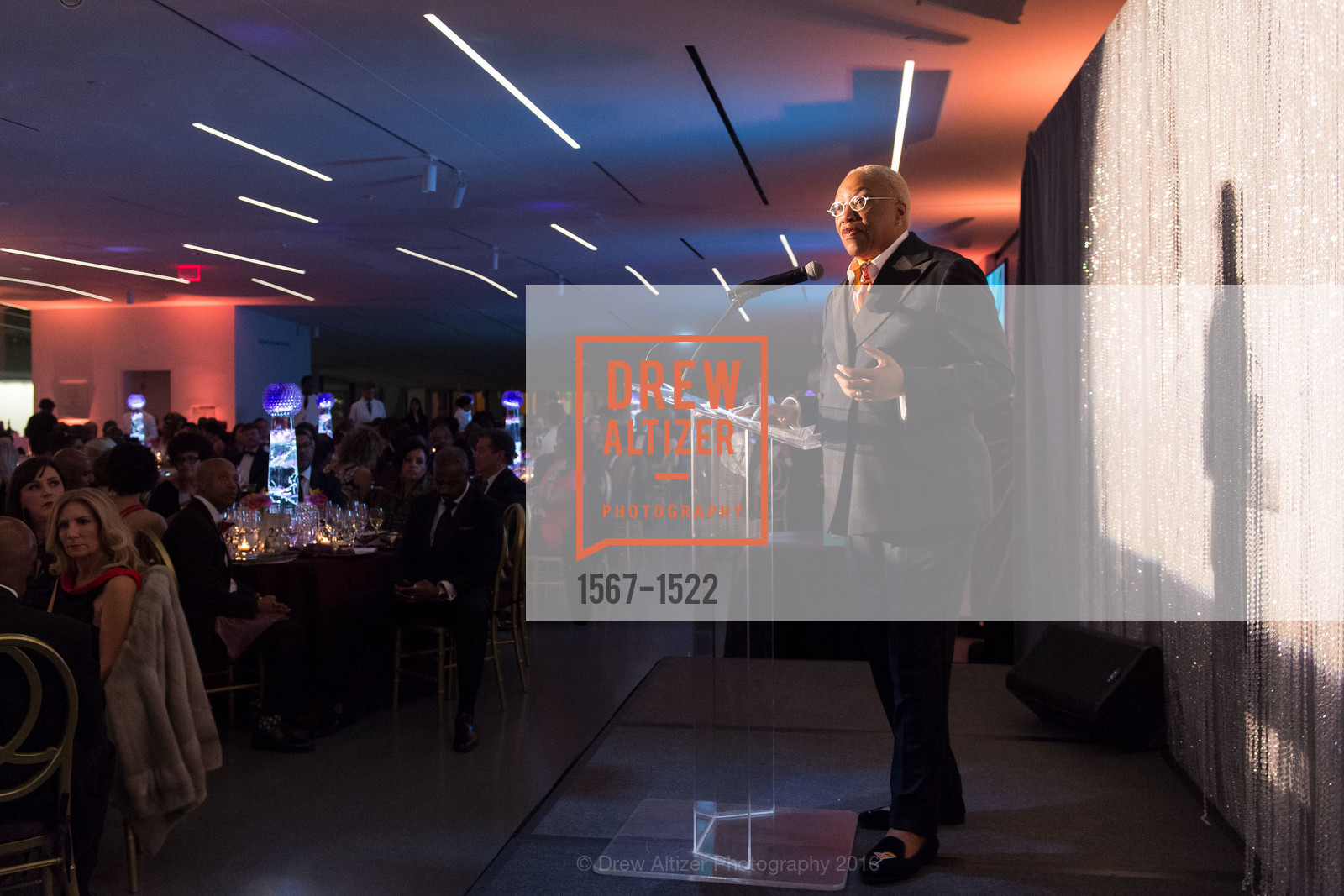 Linda Harrison, 2016 MoAD GALA, SF MOMA. 151 Third Street, October 22nd, 2016, Photo #1567-1522 Linda Harrison, Photo #1567-1522