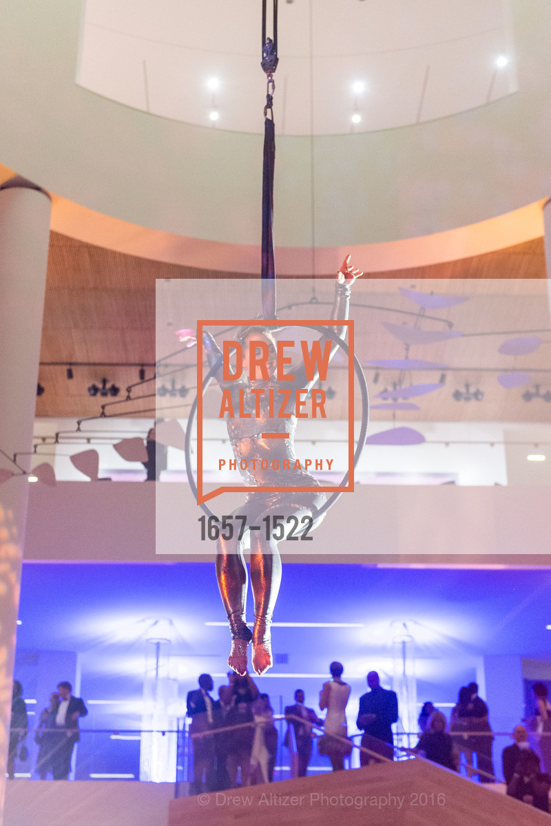 Performance, 2016 MoAD GALA, SF MOMA. 151 Third Street, October 22nd, 2016, Photo #1657-1522 Performance, Photo #1657-1522