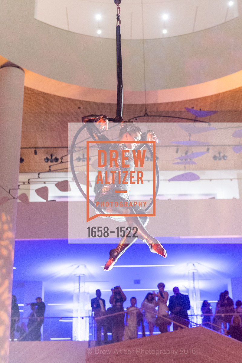 Performance, 2016 MoAD GALA, SF MOMA. 151 Third Street, October 22nd, 2016, Photo #1658-1522 Performance, Photo #1658-1522