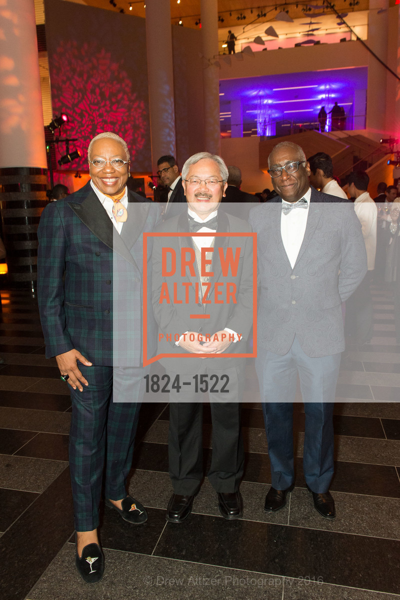 Linda Harrison, Ed Lee, Michael Warr, 2016 MoAD GALA, SF MOMA. 151 Third Street, December 12th, 2017, Photo #1824-1522 Linda Harrison, Ed Lee, Michael Warr, Photo #1824-1522