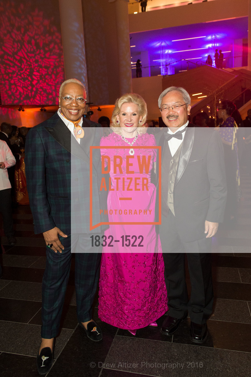 Linda Harrison, Dede Wilsey, Ed Lee, Photo #1832-1522