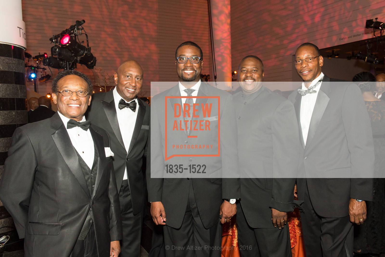 Robert Harris, Mark Page, Charlie Hanes, Ambrose Carroll, David, 2016 MoAD GALA, SF MOMA. 151 Third Street, October 22nd, 2016, Photo #1835-1522 Robert Harris, Mark Page, Charlie Hanes, Ambrose Carroll, David, Photo #1835-1522