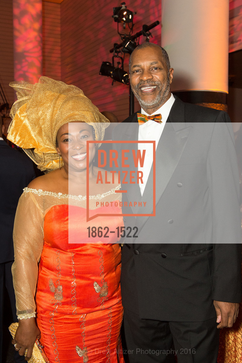 Vivian Rahwanji, James Head, 2016 MoAD GALA, SF MOMA. 151 Third Street, October 22nd, 2016, Photo #1862-1522 Vivian Rahwanji, James Head, Photo #1862-1522