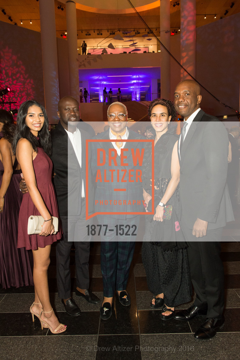 David Adjaye, Linda Harrison, Sarah Manyika, James Manyika, 2016 MoAD GALA, SF MOMA. 151 Third Street, October 22nd, 2016, Photo #1877-1522 David Adjaye, Linda Harrison, Sarah Manyika, James Manyika, Photo #1877-1522
