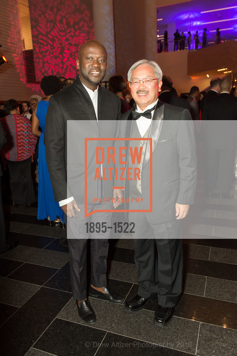 David Adjaye, Ed Lee, 2016 MoAD GALA, SF MOMA. 151 Third Street, December 12th, 2017, Photo #1895-1522 David Adjaye, Ed Lee, Photo #1895-1522