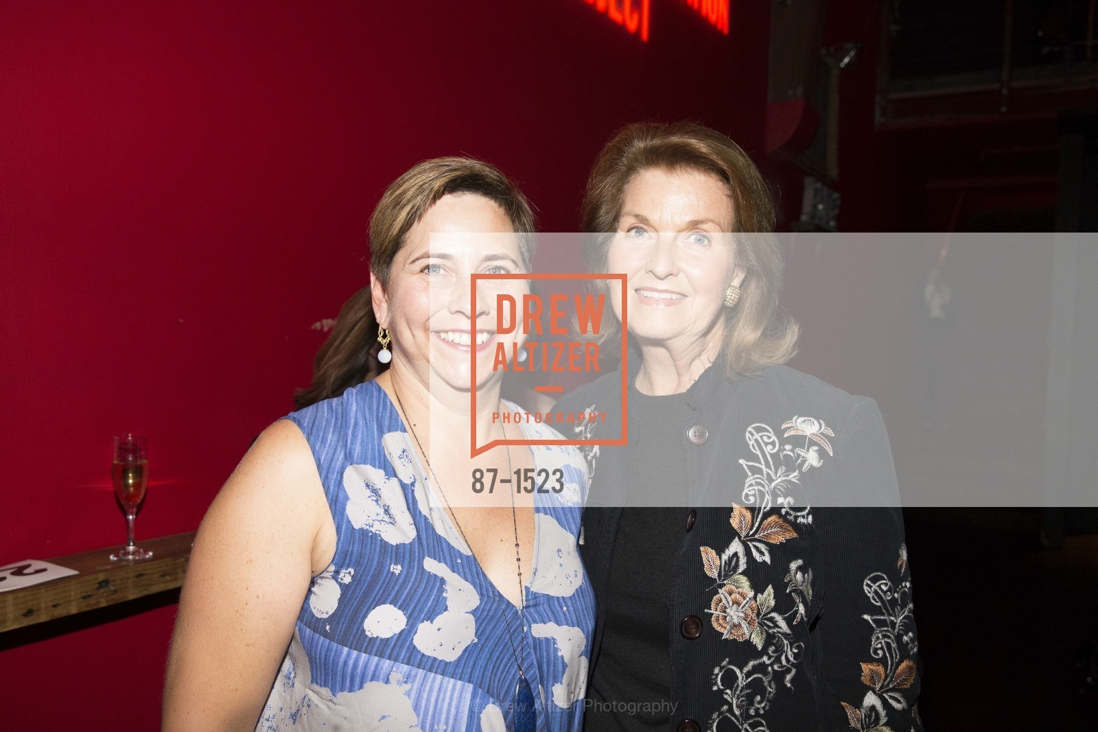 Gretchen Sandler, JaMel Perkins, The Representations Project's 5th Anniversary Benefit Celebration Dinner, The Chapel, Photo #87-1523 Gretchen Sandler, JaMel Perkins, Photo #87-1523