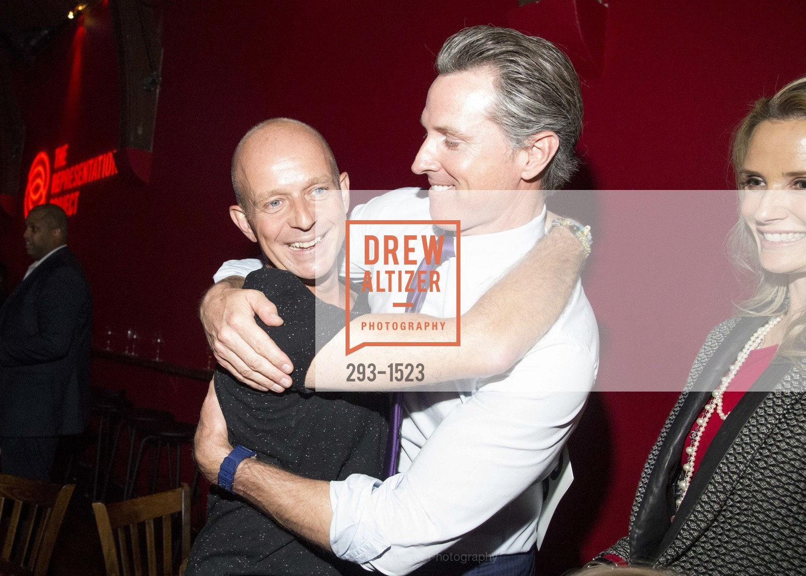 Steve Hilton, Gavin Newsom, Jennifer Siebel Newsom, Photo #293-1523