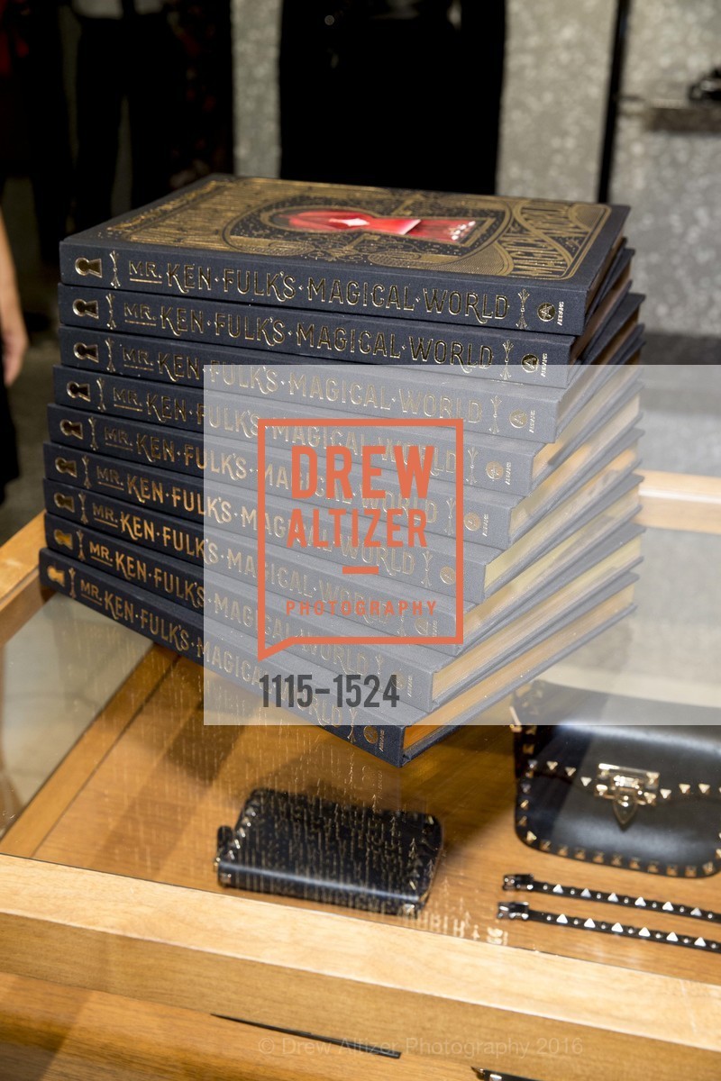 Atmosphere, Valentino x Ken Fulk Book Signing, Valentino, October 24th, 2016, Photo #1115-1524 Atmosphere, Photo #1115-1524