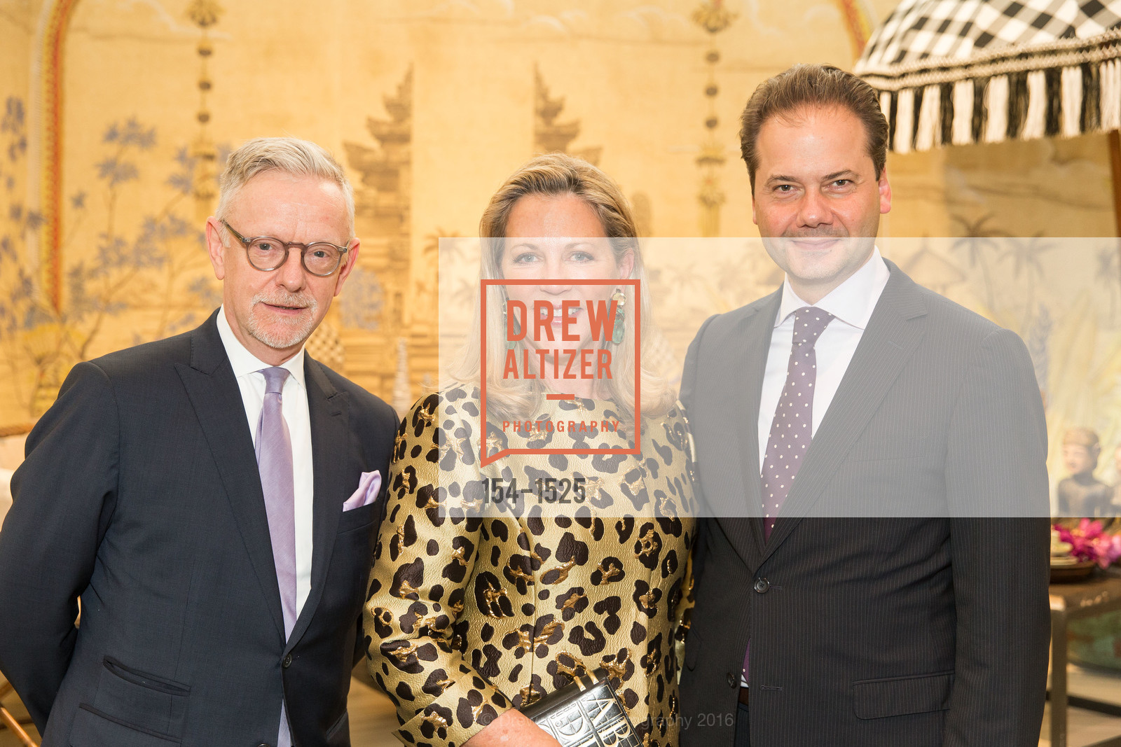 Martin Chapman, Suzanne Tucker, Max Hollein, The San Francisco Fall Art & Antiques Show 2016, San Francisco, April 11th, 2018, Photo #154-1525 Martin Chapman, Suzanne Tucker, Max Hollein, Photo #154-1525