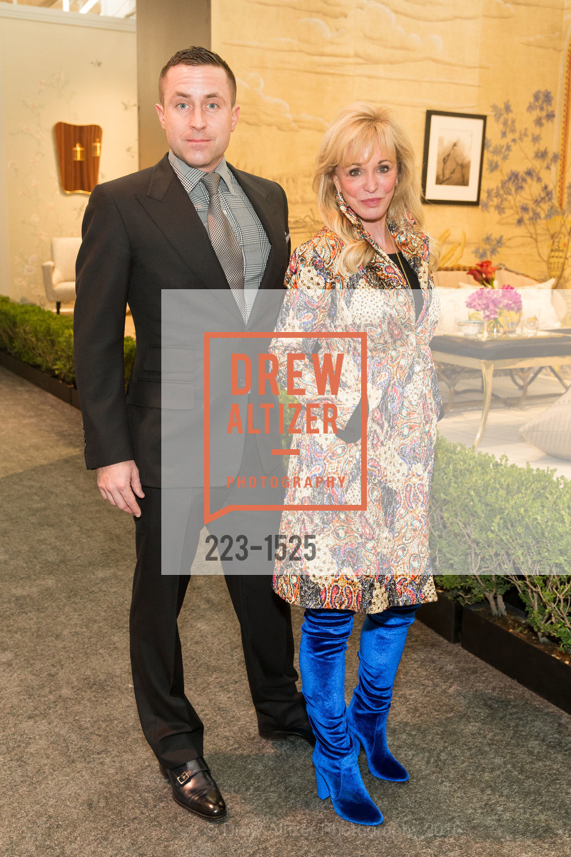 Andrew Hinek, Trish Stephens, The San Francisco Fall Art & Antiques Show 2016, Fort Mason, October 26th, 2016, Photo #223-1525 Andrew Hinek, Trish Stephens, Photo #223-1525