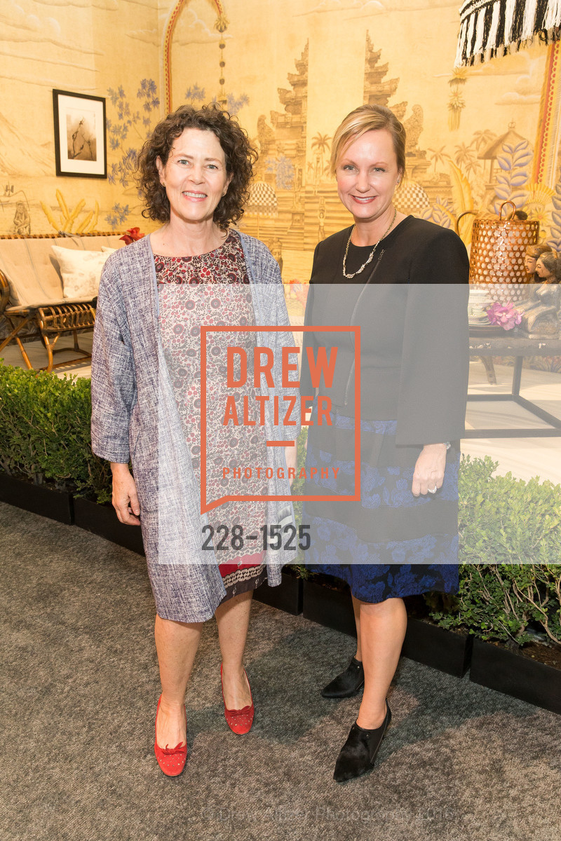 Melissa McAvoy, Melanie Coddington, The San Francisco Fall Art & Antiques Show 2016, Fort Mason, October 26th, 2016, Photo #228-1525 Melissa McAvoy, Melanie Coddington, Photo #228-1525