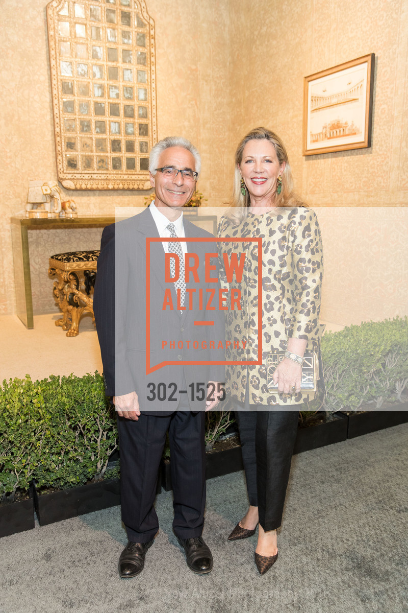 Tony DiStefano, Suzanne Tucker, The San Francisco Fall Art & Antiques Show 2016, Fort Mason, October 26th, 2016, Photo #302-1525 Tony DiStefano, Suzanne Tucker, Photo #302-1525