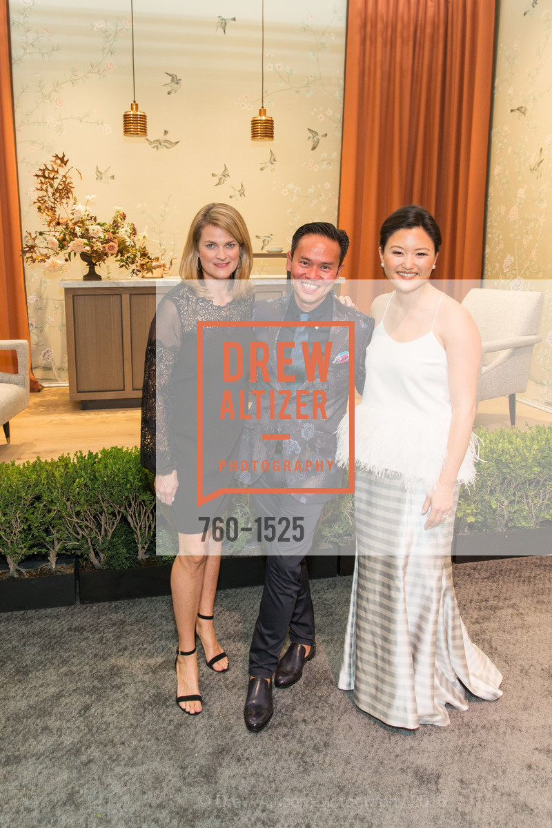 Amy Kelly, Jonathan Rachman, Catherine Kwong, The San Francisco Fall Art & Antiques Show 2016, Fort Mason, October 26th, 2016, Photo #760-1525 Amy Kelly, Jonathan Rachman, Catherine Kwong, Photo #760-1525