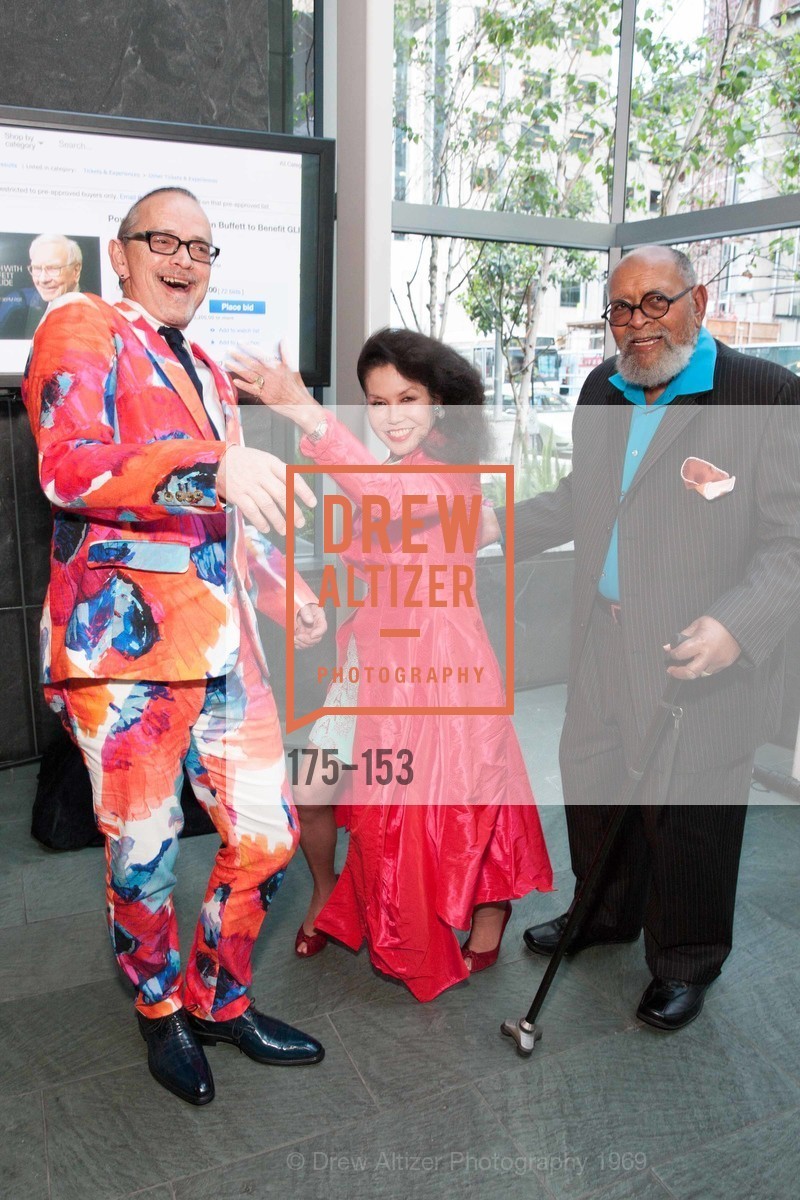 Thomas Walsh, Janice Mirikitani, Reverend Cecil Williams, Gucci & Vogue Dinner, RN74. RN74, . 301 Mission St, December 31st, 1969, Photo #175-153 Thomas Walsh, Janice Mirikitani, Reverend Cecil Williams, Photo #175-153