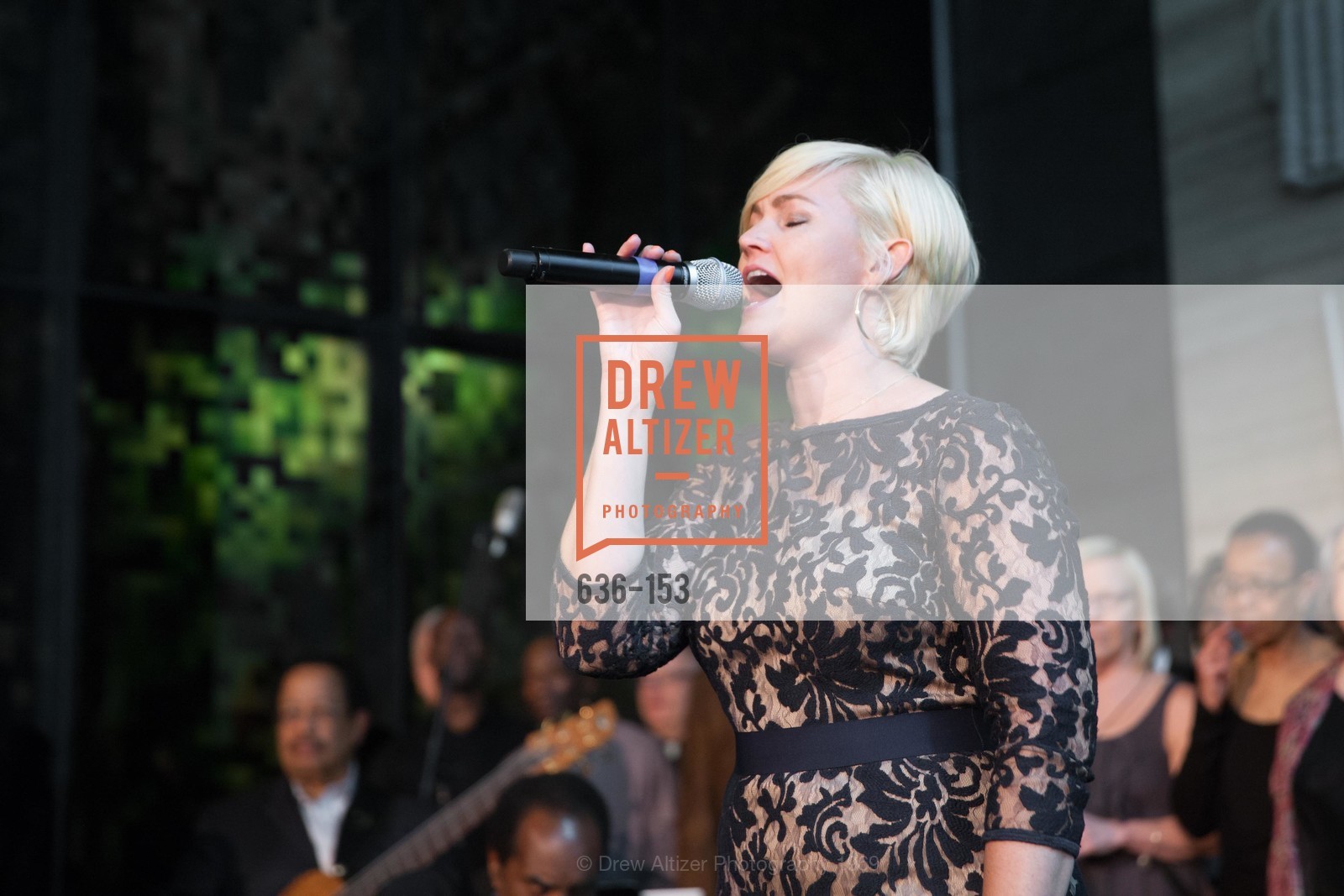 Performance, GLIDE's Power of One Lunch Countdown Party, RN74. 301 Mission St, June 4th, 2015,Drew Altizer, Drew Altizer Photography, full-service agency, private events, San Francisco photographer, photographer california