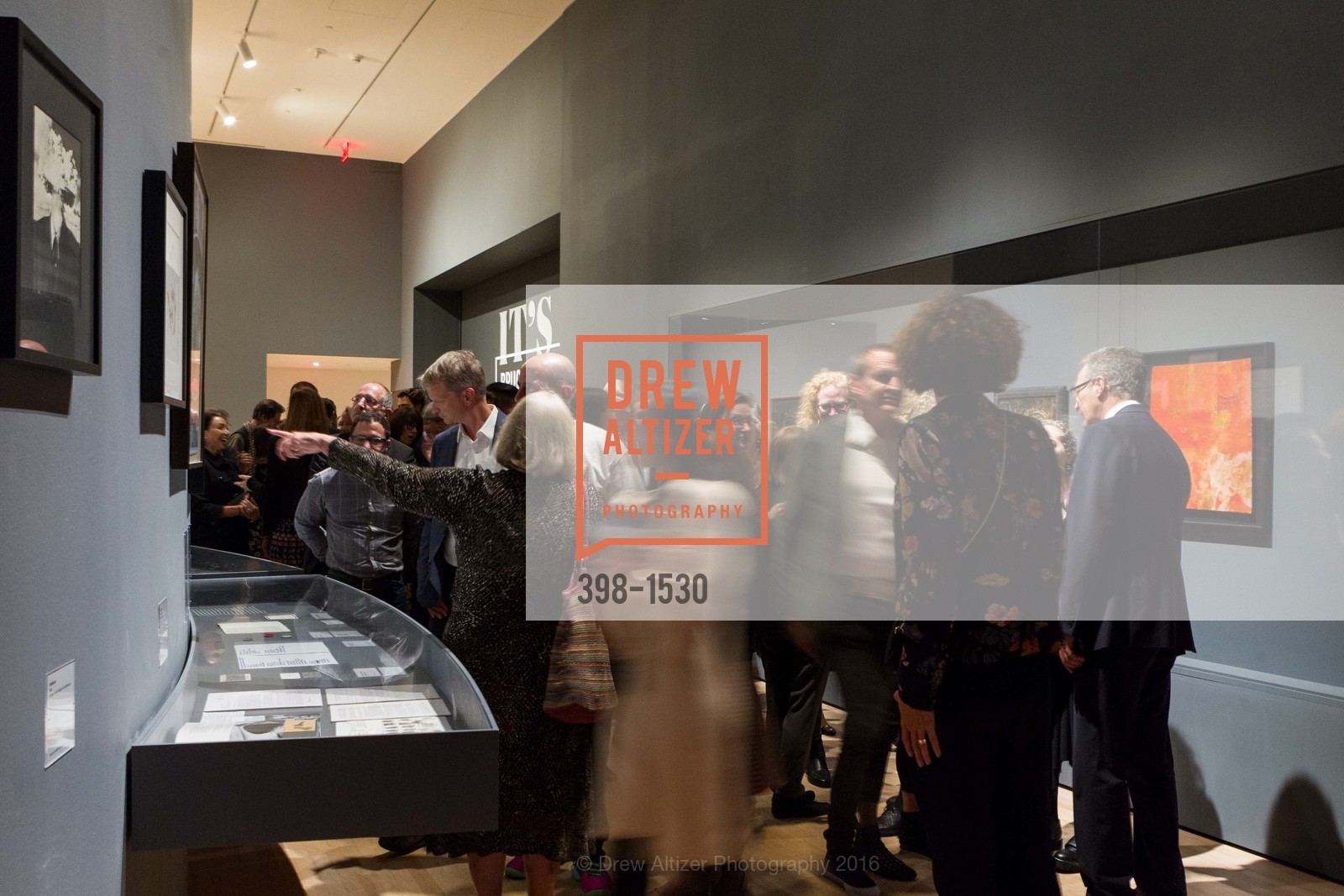 Atmosphere, SFMOMA Curators’ Circle/Director’s Circle Reception for Bruce Conner: It’s All True, SFMOMA. 2525 Van Ness St, October 26th, 2016, Photo #398-1530 Atmosphere, Photo #398-1530