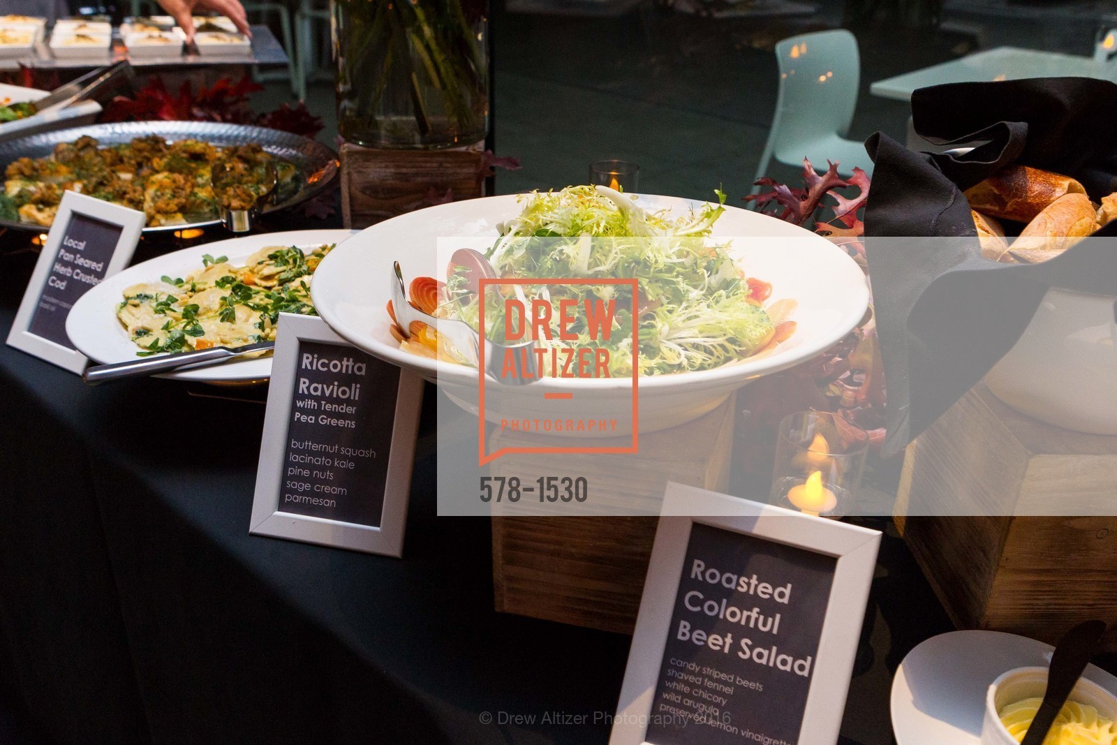 Atmosphere, SFMOMA Curators’ Circle/Director’s Circle Reception for Bruce Conner: It’s All True, SFMOMA. 2525 Van Ness St, October 26th, 2016, Photo #578-1530 Atmosphere, Photo #578-1530