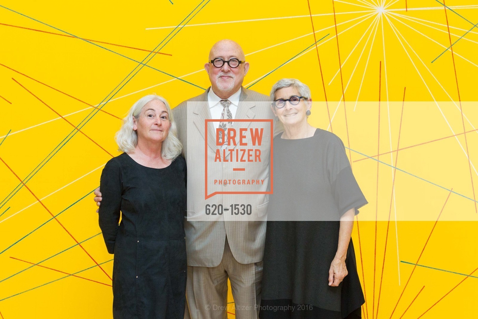 Tamara Freedman, Robert Shimshak, Marion Brenner, SFMOMA Curators’ Circle/Director’s Circle Reception for Bruce Conner: It’s All True, SFMOMA. 2525 Van Ness St, October 26th, 2016, Photo #620-1530 Tamara Freedman, Robert Shimshak, Marion Brenner, Photo #620-1530