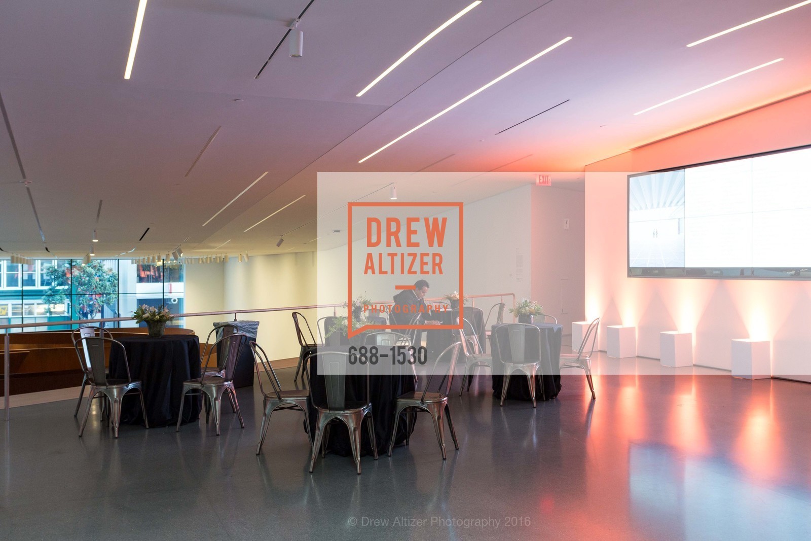 Atmosphere, SFMOMA Curators’ Circle/Director’s Circle Reception for Bruce Conner: It’s All True, SFMOMA. 2525 Van Ness St, October 26th, 2016, Photo #688-1530 Atmosphere, Photo #688-1530