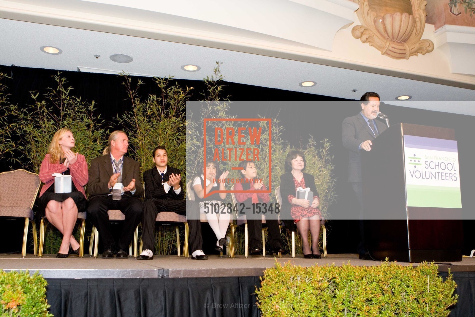 Megan Gwynne, Jeff Steeno, Mark Tupa'i, Beau Jarrod Monton, Darlene Lau, Carlos Garcia, Photo #5102842-15348