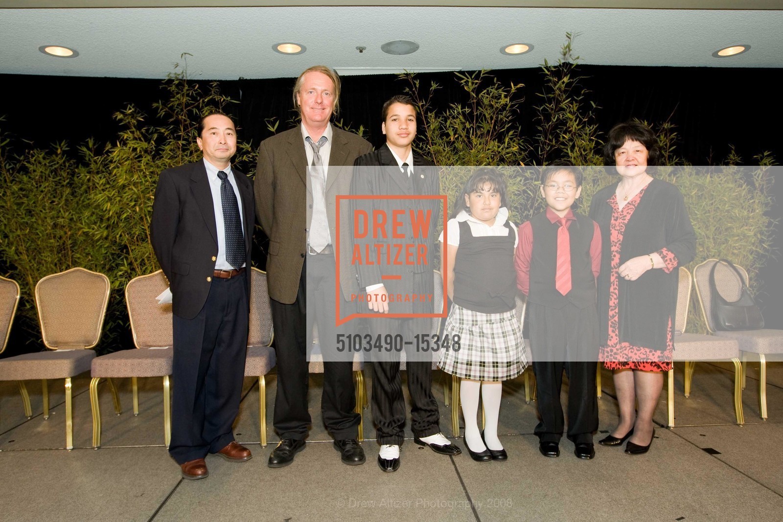 Hoa Tran, Jeff Steeno, Mark Tupa'i, Emily Ramirez, Beau Jarrod Monton, Maureen Lau, San Francisco School Volunteers' Back to School Lunch, US, October 16th, 2008, Photo #5103490-15348 Hoa Tran, Jeff Steeno, Mark Tupa'i, Emily Ramirez, Beau Jarrod Monton, Maureen Lau, Photo #5103490-15348