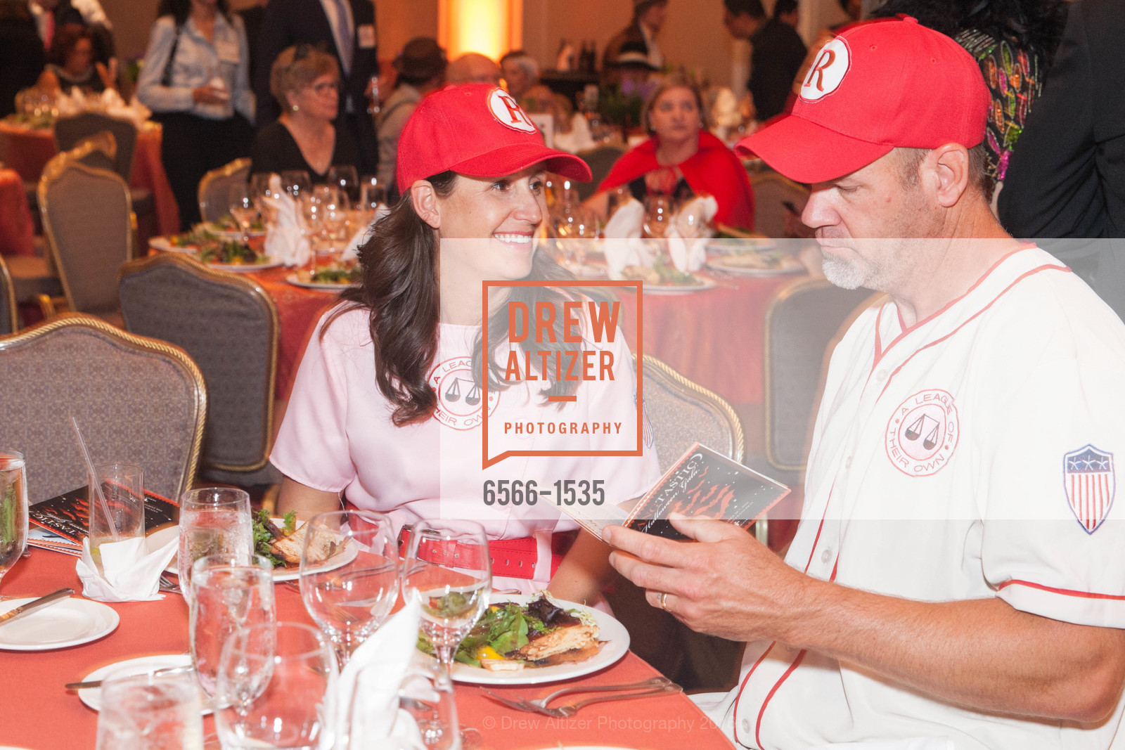 Dina Nedney, Joe Nedney, Family House FANGtastic Halloween Gala, The Fairmont. 2525 Van Ness St, October 29th, 2016, Photo #6566-1535 Dina Nedney, Joe Nedney, Photo #6566-1535