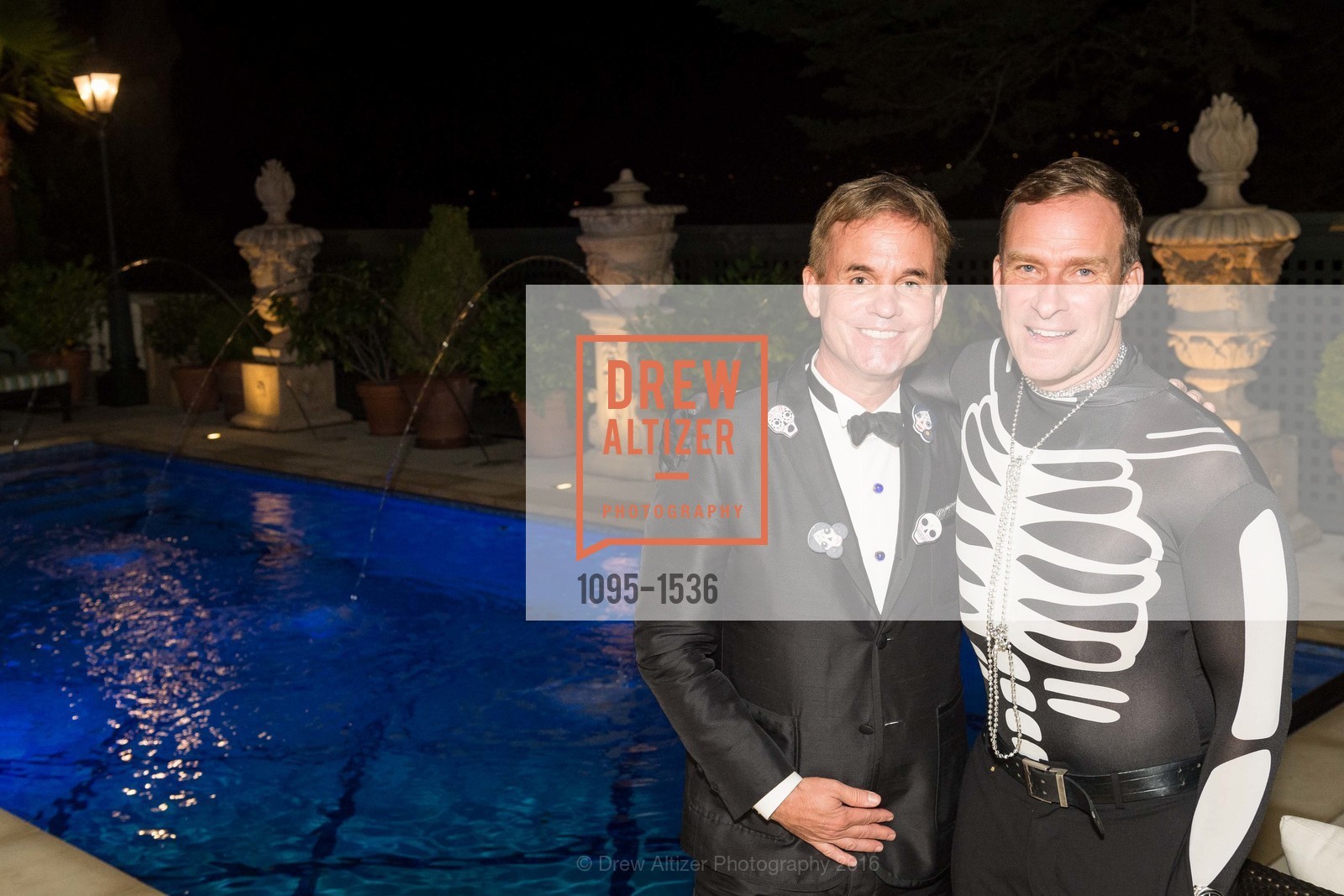 Peter Mueller, Charles Scott, Wolfson-Federighi Costume Party, Private Residence. 737 Bay Road, October 29th, 2016, Photo #1095-1536 Peter Mueller, Charles Scott, Photo #1095-1536