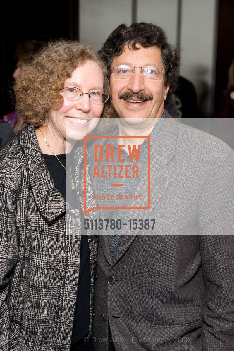 Charlotte Uram, Robert Uram, SFMOMA Bay Area Treasure Awards, US, November 12th, 2008, Photo #5113780-15387 Charlotte Uram, Robert Uram, Photo #5113780-15387