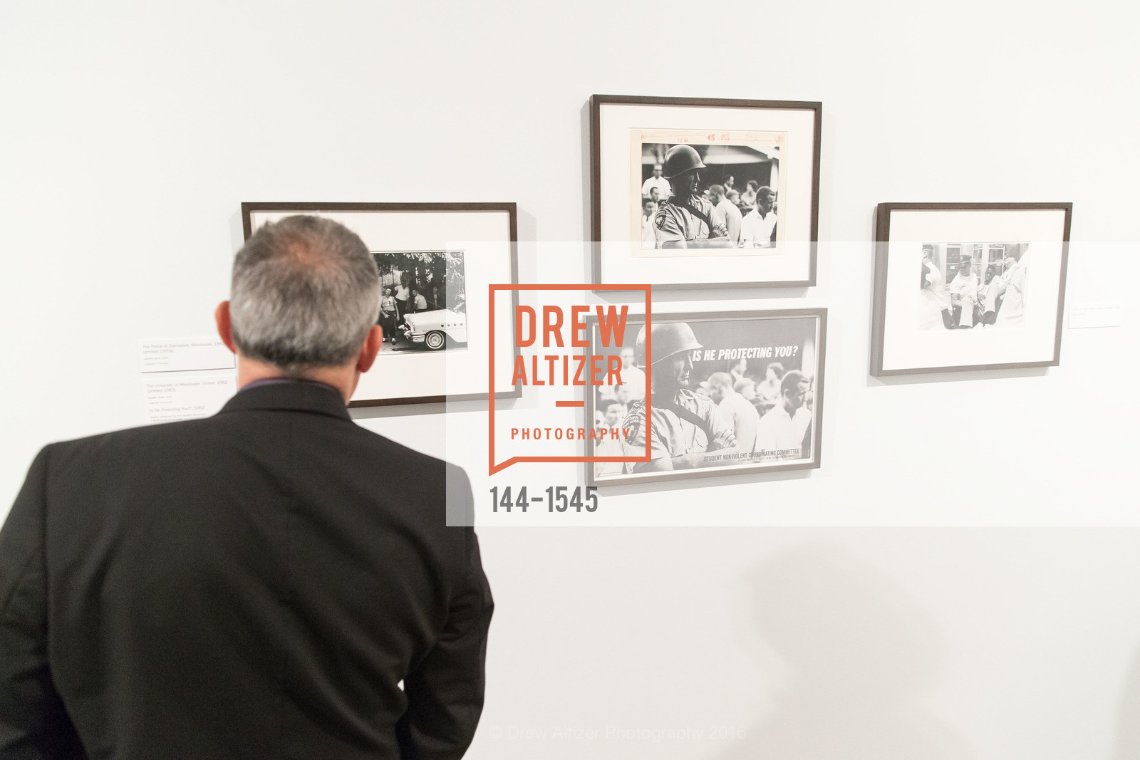 Atmosphere, Frank Stella and Danny Lyon Donor Reception at the de Young, de Young. 2525 Van Ness St, November 3rd, 2016, Photo #144-1545 Atmosphere, Photo #144-1545