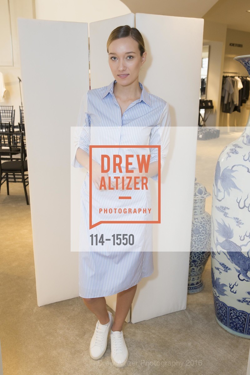 Model, Saks Fifth Avenue Fashion Director Roopal Patel Presents the Trends, Saks Fifth Avenue, November 3rd, 2016, Photo #114-1550 Model, Photo #114-1550